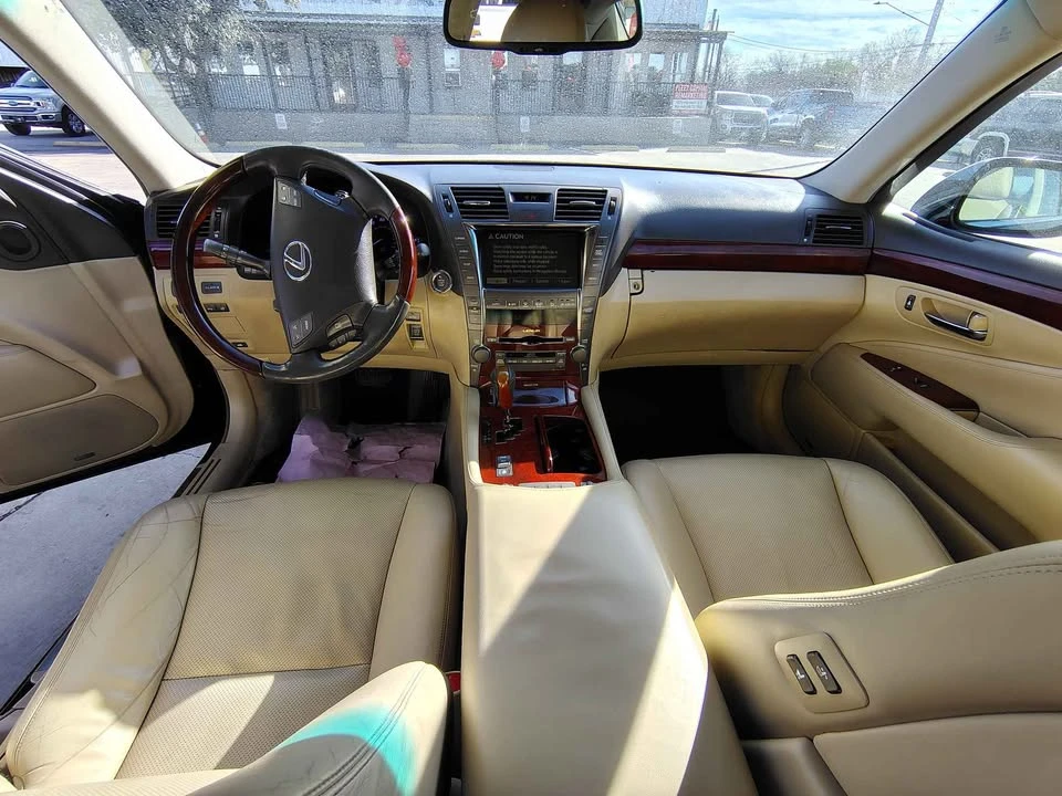 2007 Lexus LS 4th Gen - Image 5 of 6