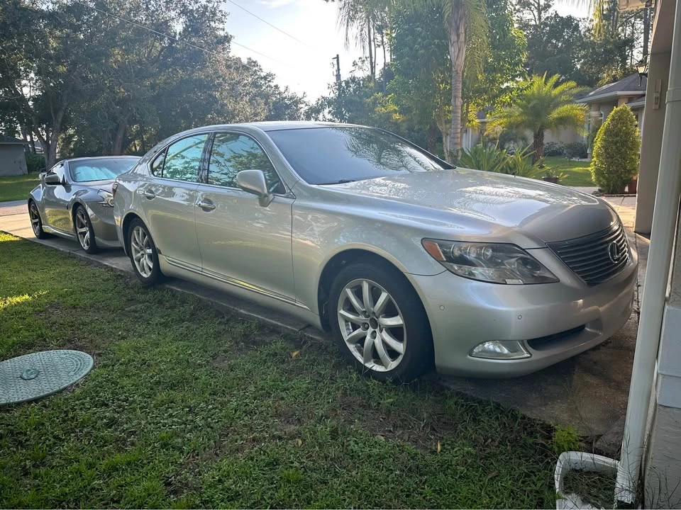2007 Lexus LS 4th Gen - Image 2 of 9