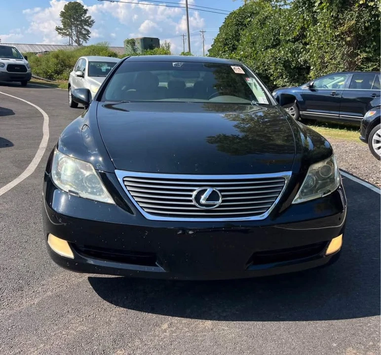 2007 Lexus LS 4th Gen - Image 18 of 18