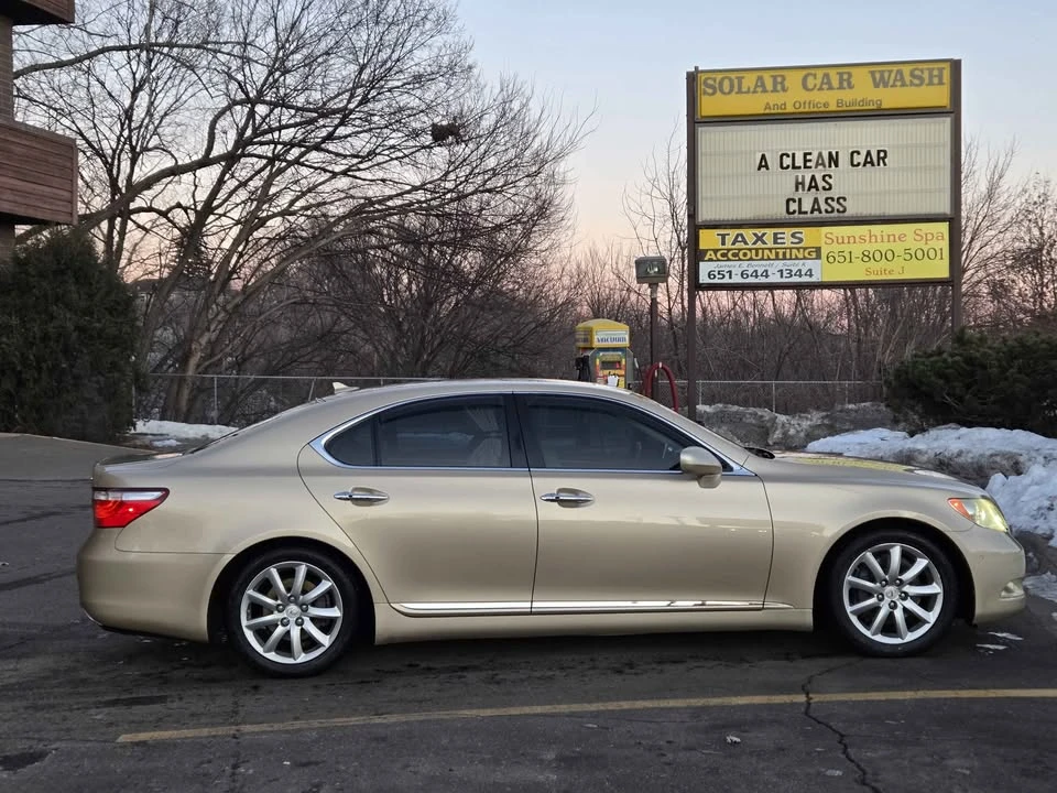 2007 Lexus LS 4th Gen - Image 6 of 17