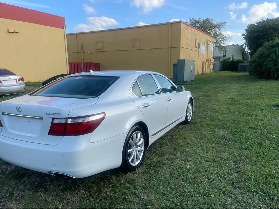2007 Lexus LS 4th Gen - Image 7 of 20