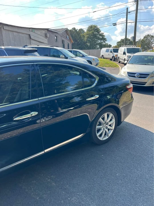 2007 Lexus LS 4th Gen - Image 3 of 15