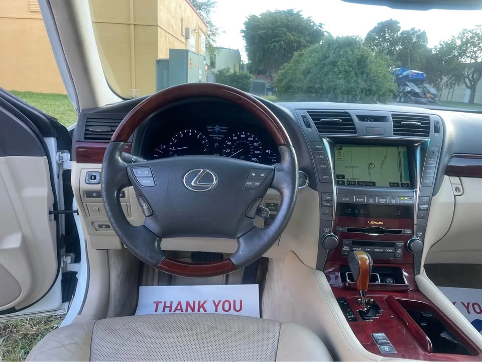 2007 Lexus LS 4th Gen - Image 14 of 20