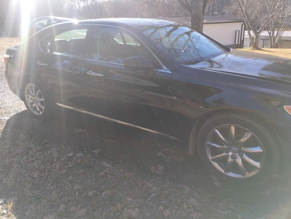 2007 Lexus LS 4th Gen - Image 3 of 6