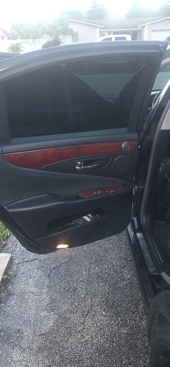 2007 Lexus LS 4th Gen - Image 8 of 16