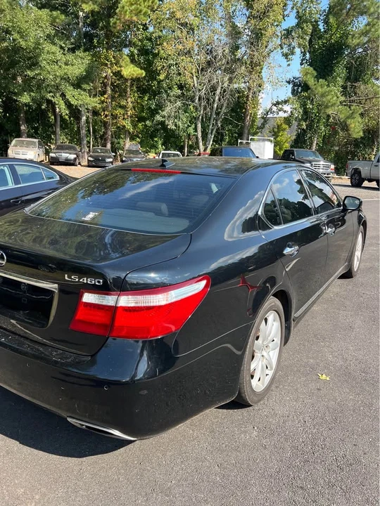 2007 Lexus LS 4th Gen - Image 14 of 15