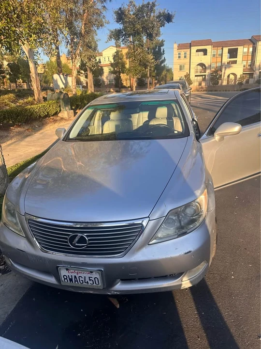 2007 Lexus LS 4th Gen - Image 7 of 7