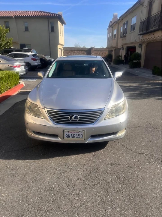 2007 Lexus LS 4th Gen - Image 4 of 7