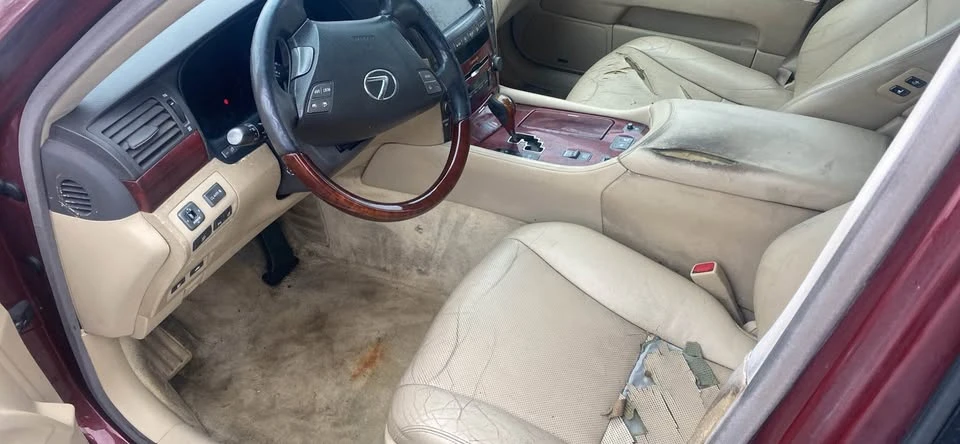 2007 Lexus LS 4th Gen - Image 5 of 6
