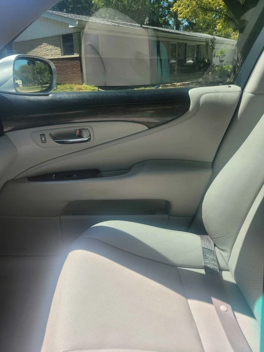 2007 Lexus LS 4th Gen - Image 7 of 15
