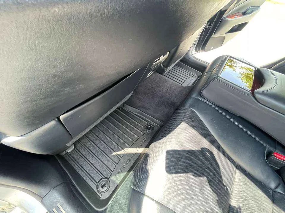 2007 Lexus LS 4th Gen - Image 18 of 20