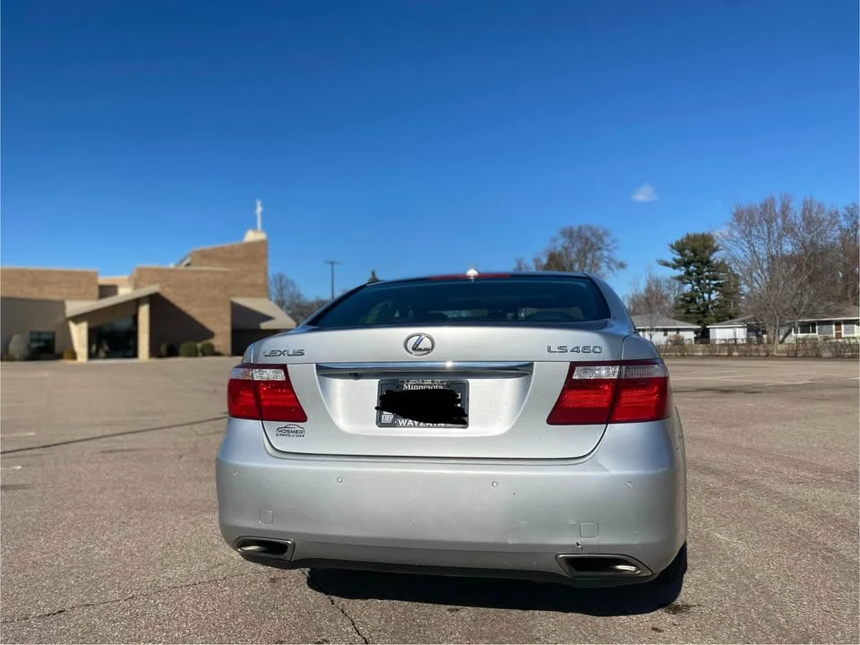 2007 Lexus LS 4th Gen - Image 3 of 11