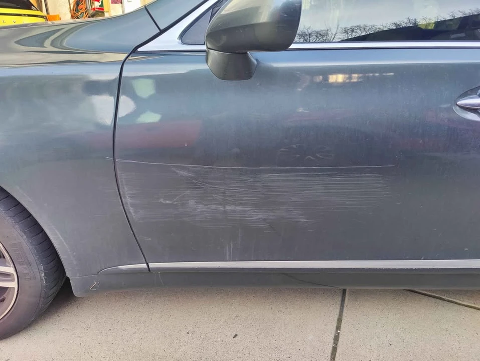 2007 Lexus LS 4th Gen - Image 2 of 18