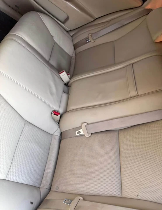 2007 Lexus LS 4th Gen - Image 8 of 10