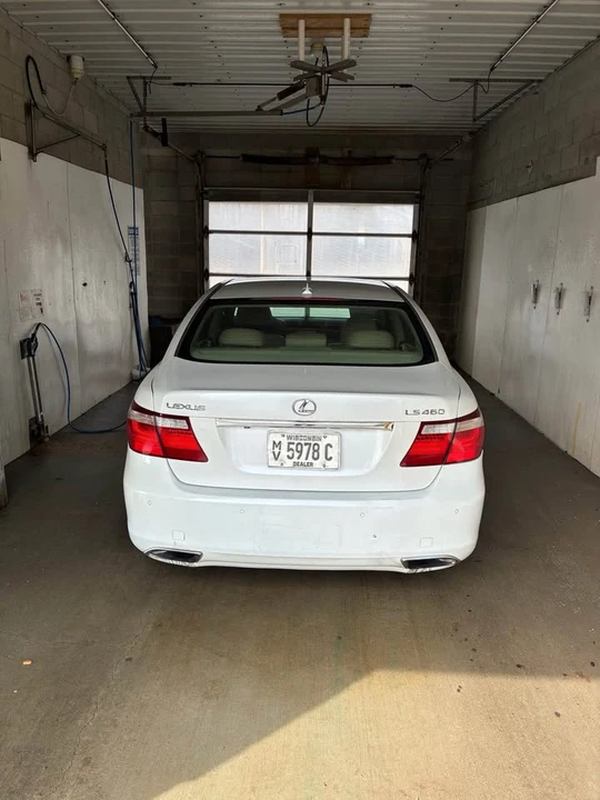 2007 Lexus LS 4th Gen - Image 5 of 11