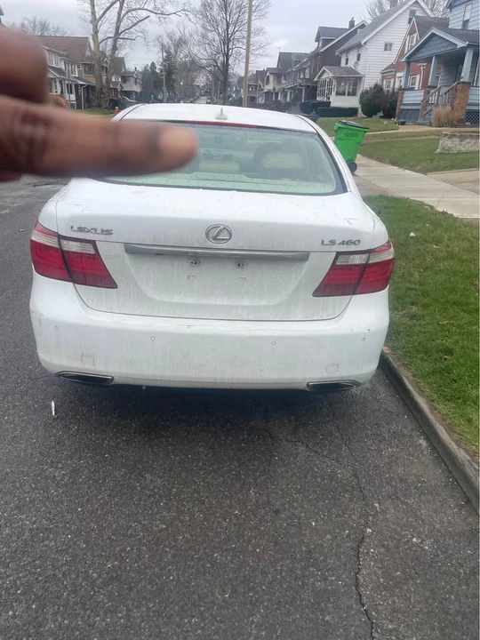 2007 Lexus LS 4th Gen - Image 4 of 10