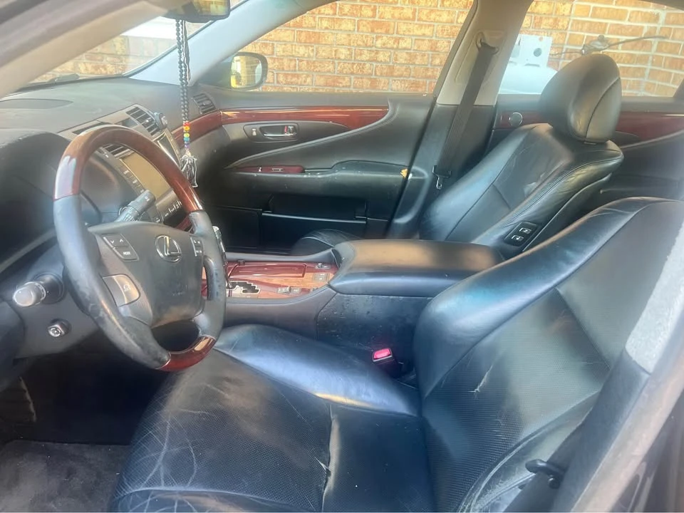 2007 Lexus LS 4th Gen - Image 4 of 5