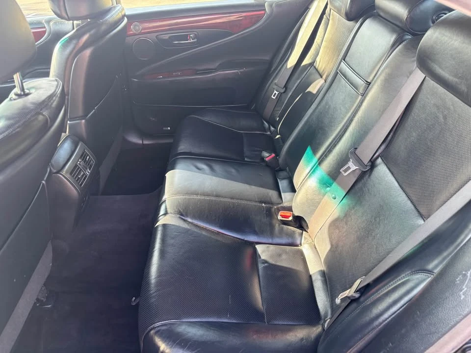 2007 Lexus LS 4th Gen - Image 6 of 11