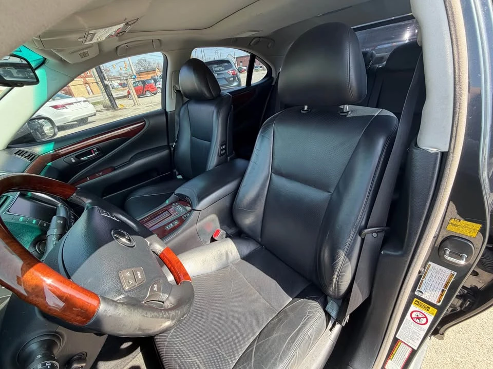 2007 Lexus LS 4th Gen - Image 2 of 18
