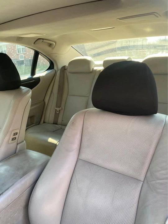 2007 Lexus LS 4th Gen - Image 13 of 14