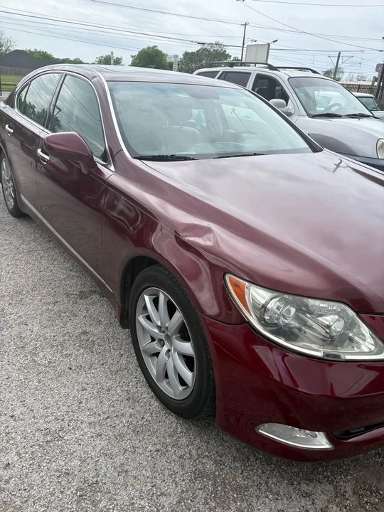 2007 Lexus LS 4th Gen - Image 2 of 9