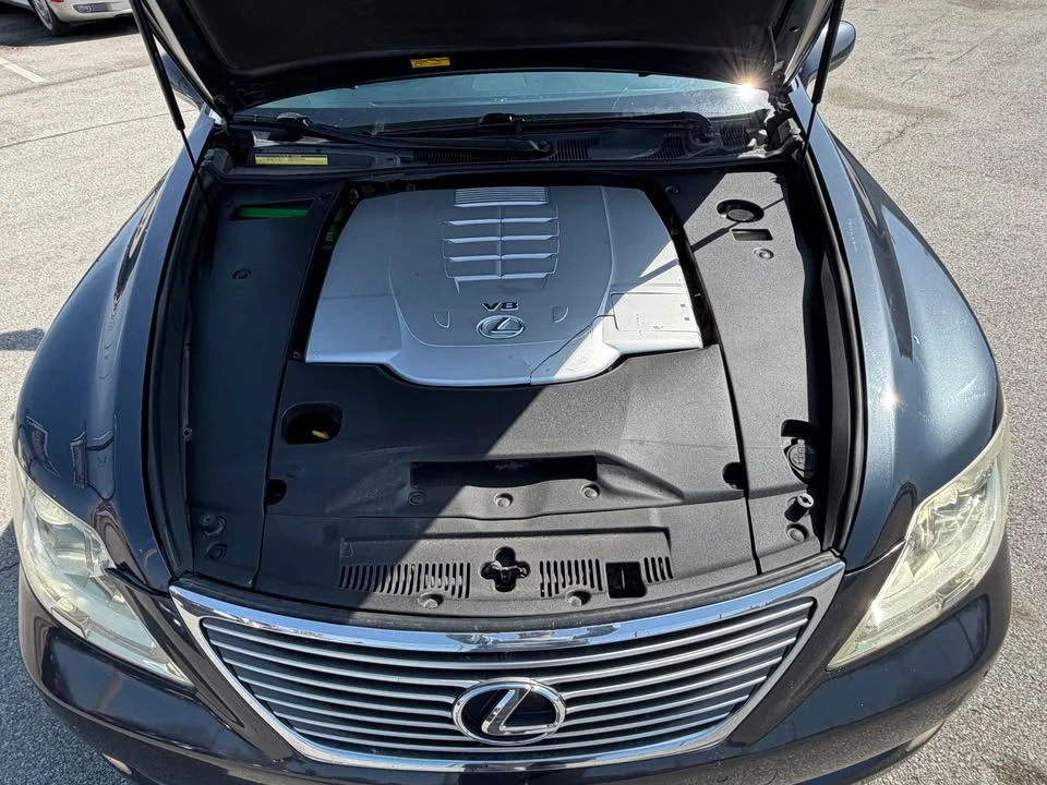2007 Lexus LS 4th Gen - Image 15 of 18