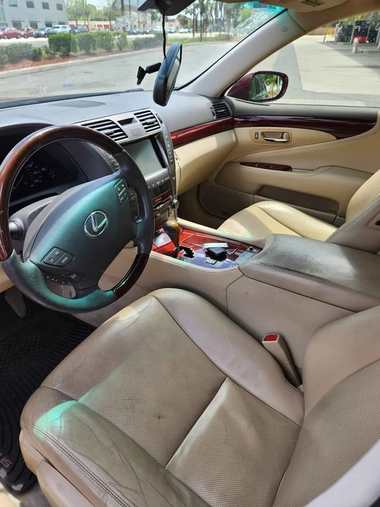 2007 Lexus LS 4th Gen - Image 6 of 13