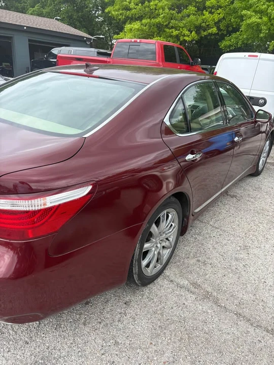 2007 Lexus LS 4th Gen - Image 5 of 9