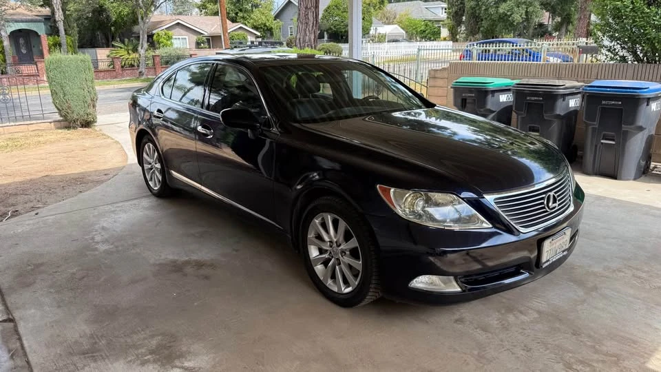 2007 Lexus LS 4th Gen - Image 2 of 16