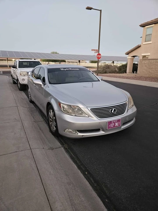 2007 Lexus LS 4th Gen - Image 2 of 11