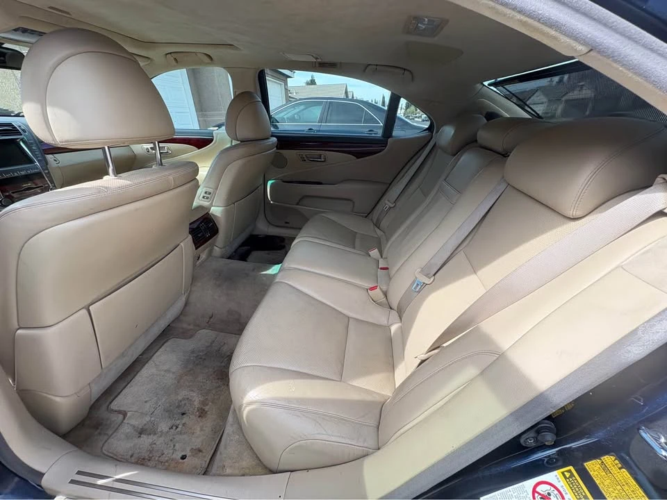 2007 Lexus LS 4th Gen - Image 5 of 5