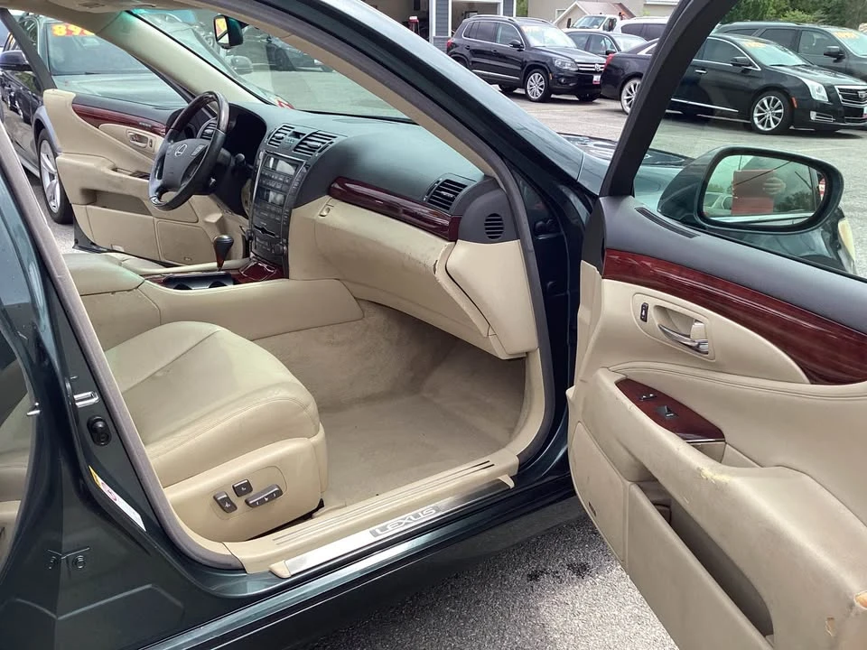 2007 Lexus LS 4th Gen - Image 8 of 8