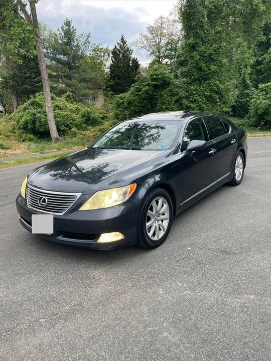 2007 Lexus LS 4th Gen - Image 4 of 19
