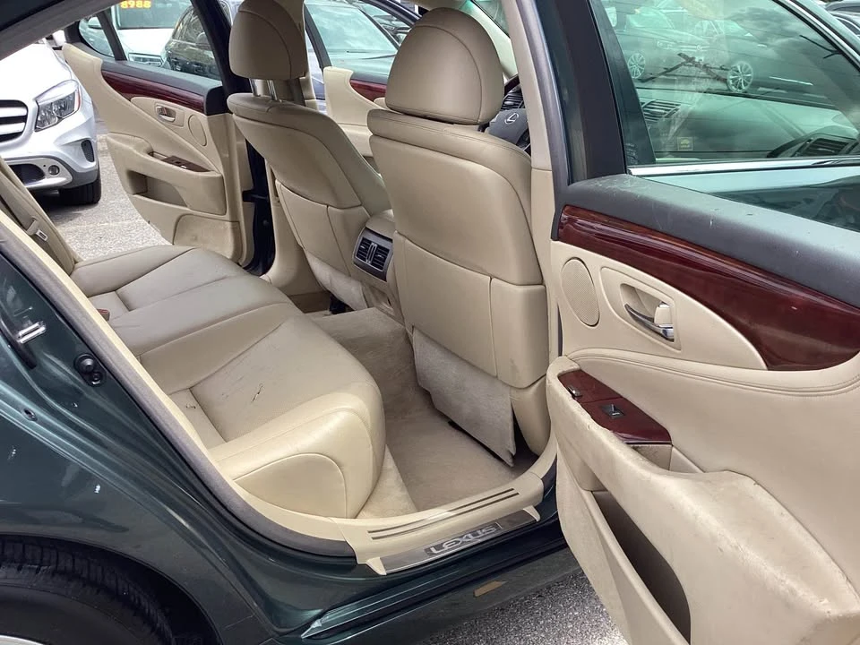 2007 Lexus LS 4th Gen - Image 7 of 8