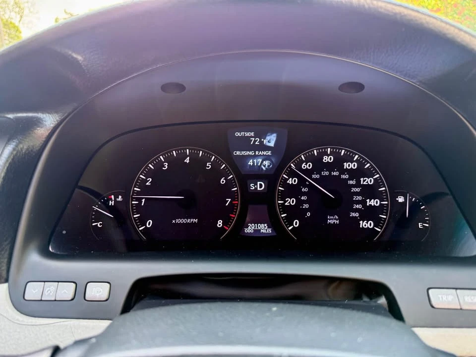 2007 Lexus LS 4th Gen - Image 14 of 15