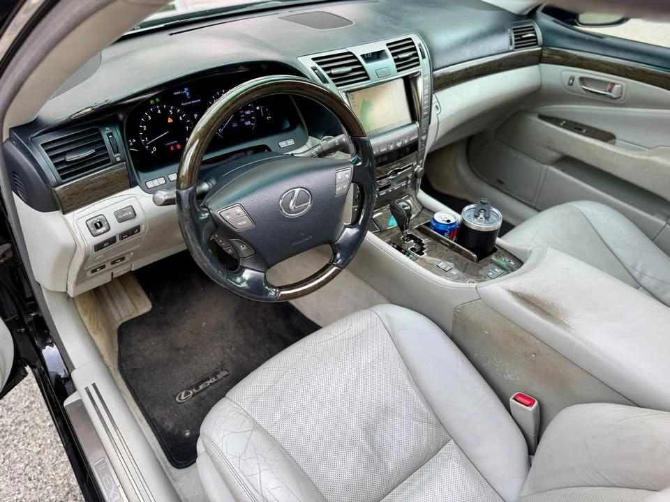 2007 Lexus LS 4th Gen - Image 8 of 15