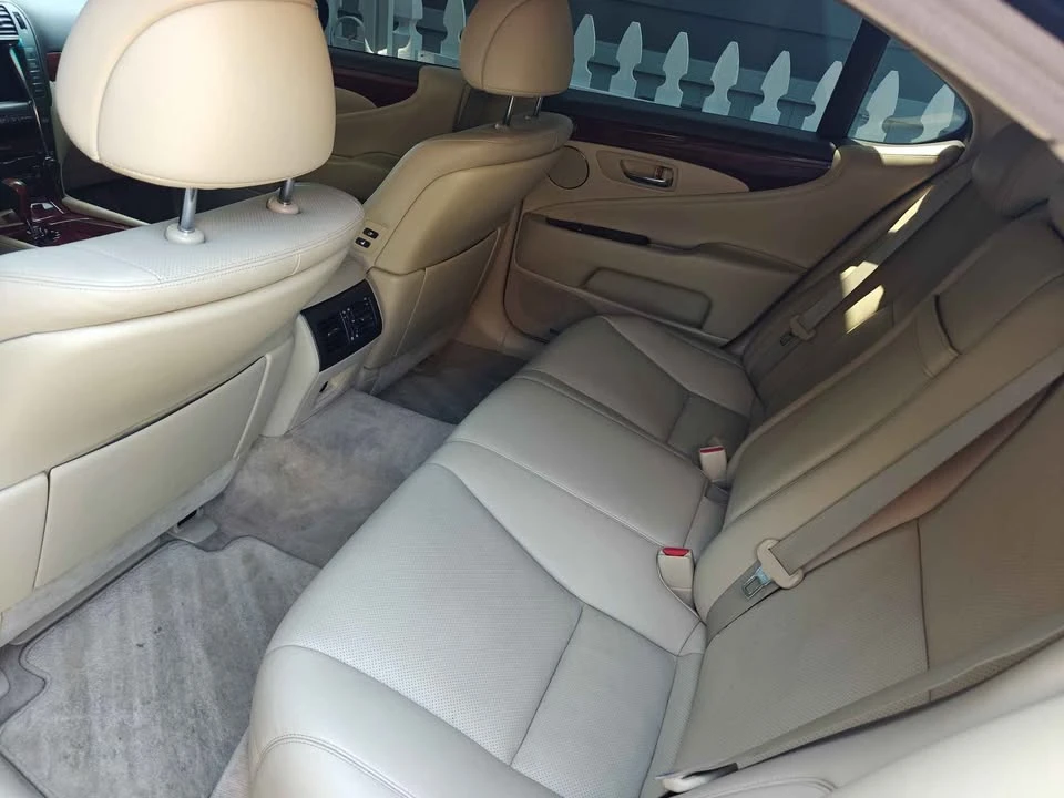 2007 Lexus LS 4th Gen - Image 19 of 20