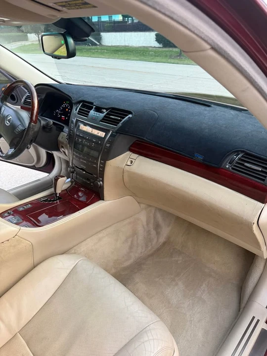 2007 Lexus LS 4th Gen - Image 13 of 14