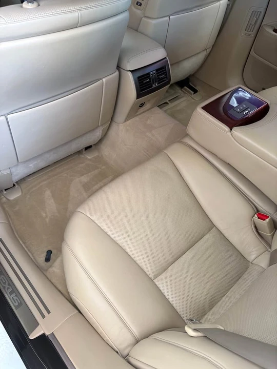 2007 Lexus LS 4th Gen - Image 14 of 16