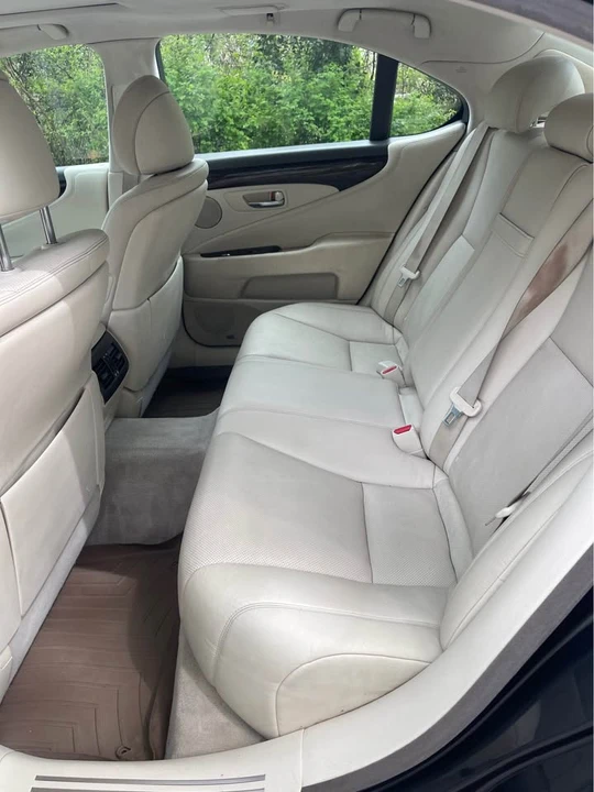 2007 Lexus LS 4th Gen - Image 7 of 7