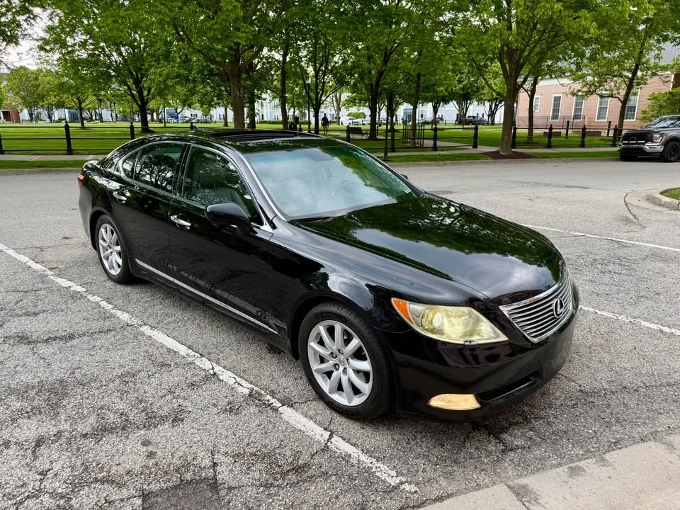 2007 Lexus LS 4th Gen - Image 4 of 15