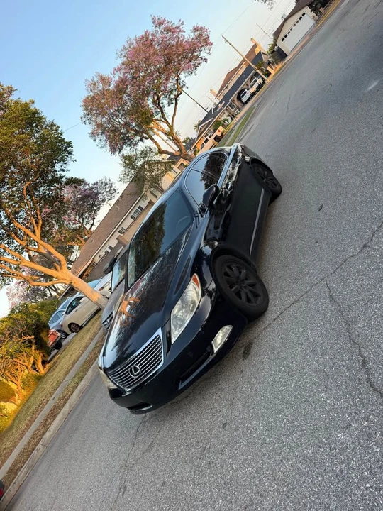 2007 Lexus LS 4th Gen - Image 3 of 11