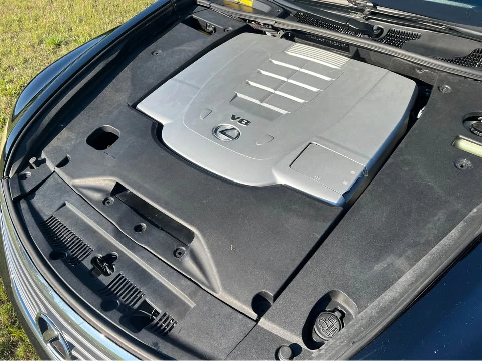 2007 Lexus LS 4th Gen - Image 18 of 18