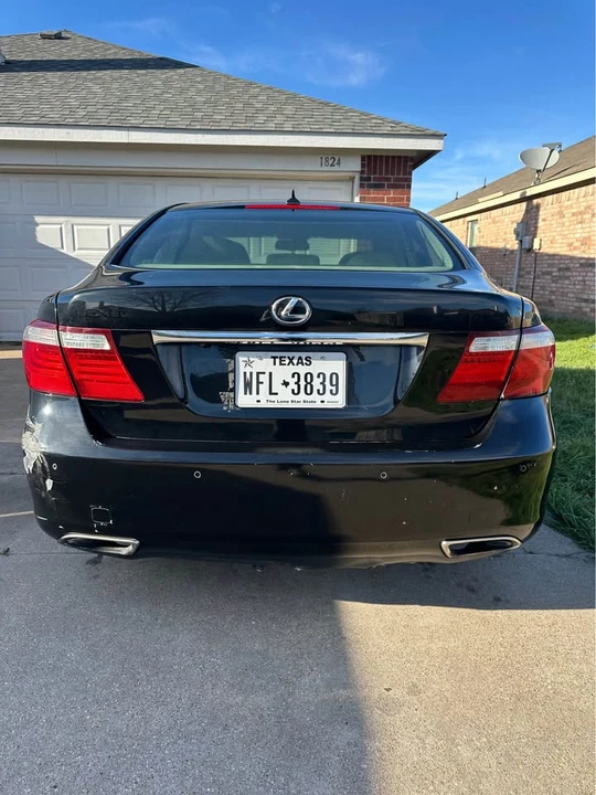 2007 Lexus LS 4th Gen - Image 19 of 20