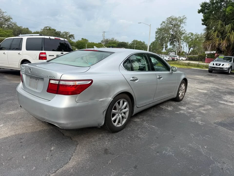 2007 Lexus LS 4th Gen - Image 5 of 18