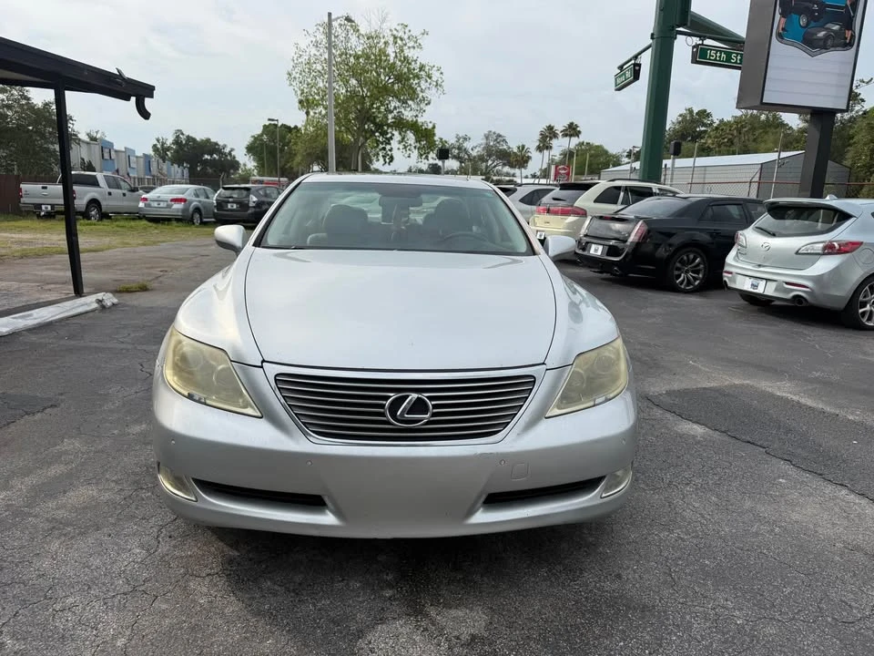 2007 Lexus LS 4th Gen - Image 2 of 18