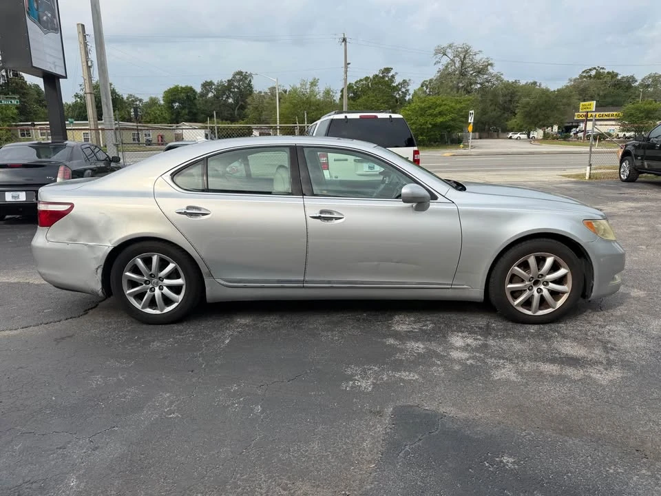 2007 Lexus LS 4th Gen - Image 4 of 18