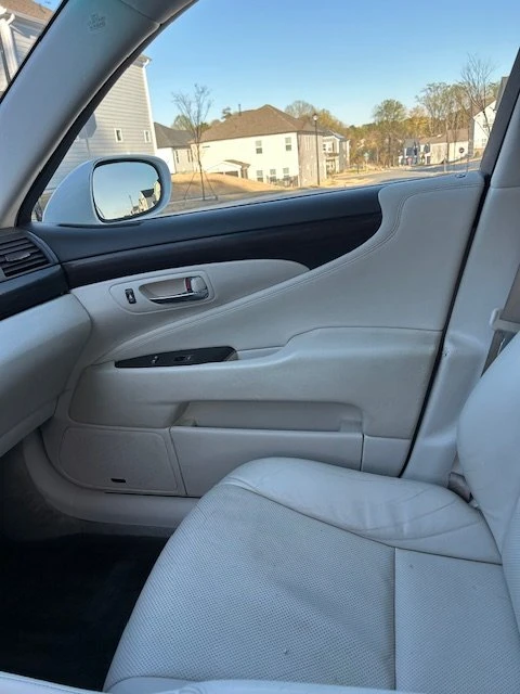 2007 Lexus LS 4th Gen - Image 13 of 13