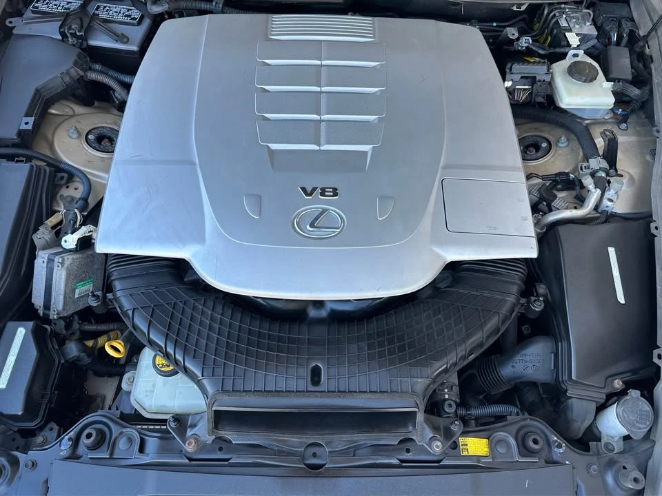 2007 Lexus LS 4th Gen - Image 8 of 19