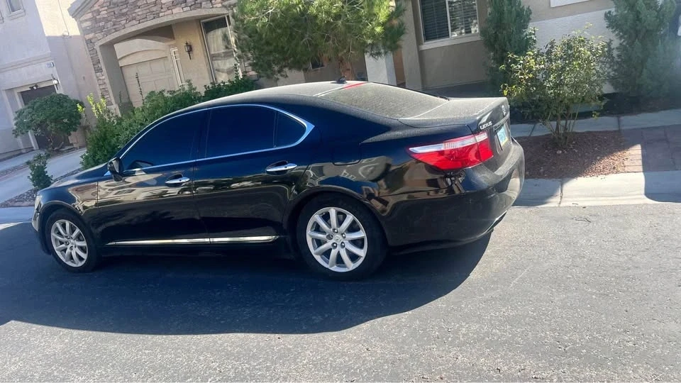 2007 Lexus LS 4th Gen - Image 3 of 4